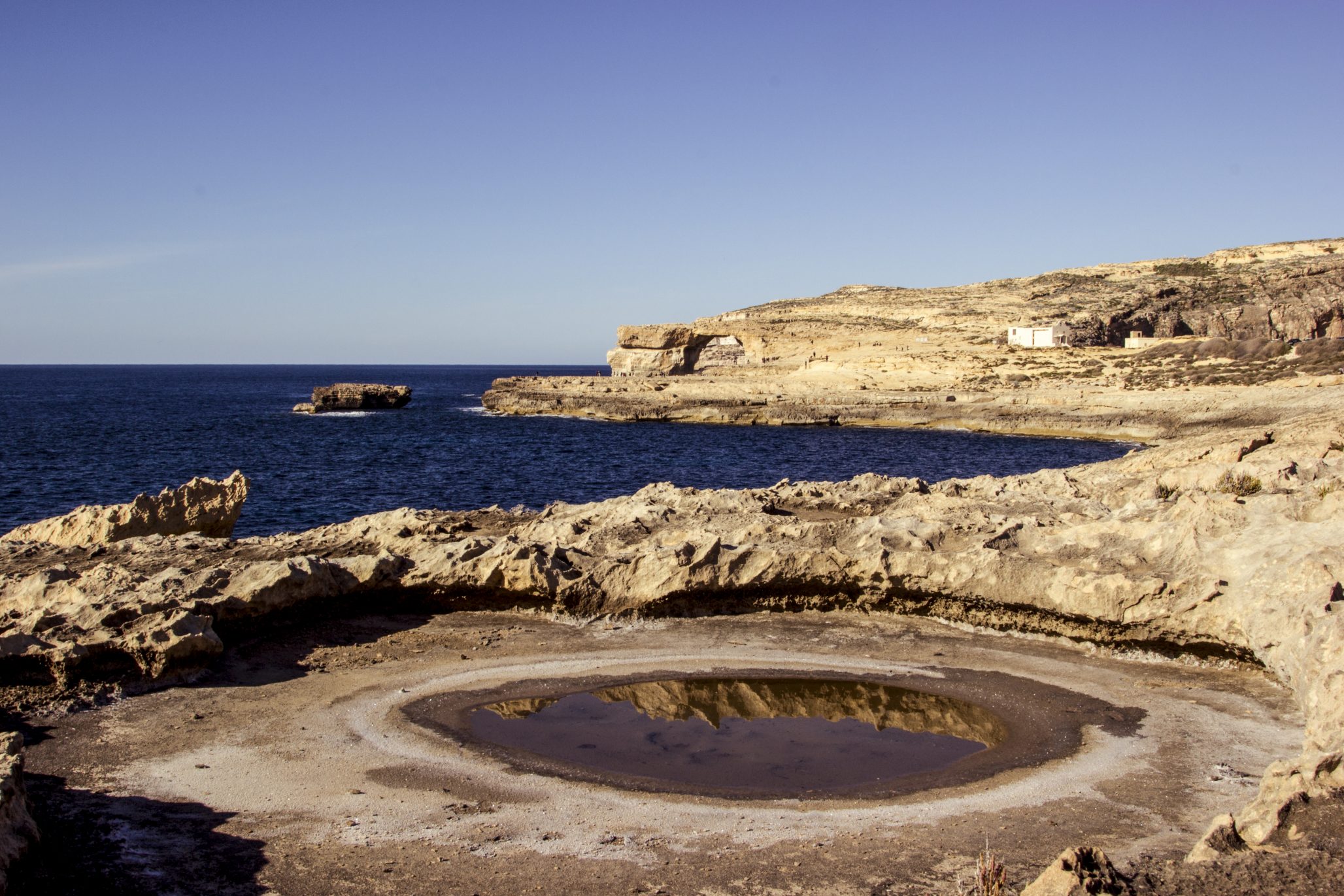 Dwerja with the azure window in the distance